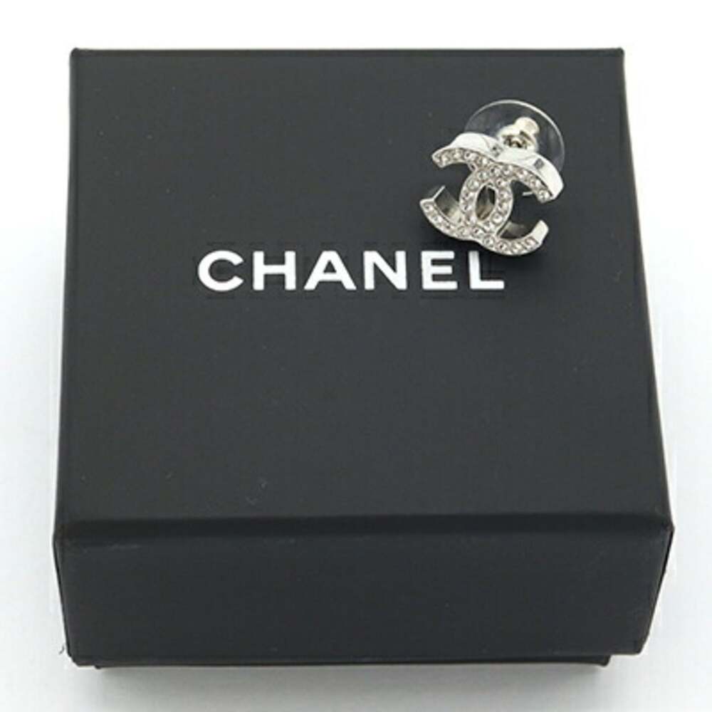 Chanel Cc Logo Single Earring Silver- #266455C45B - Picture 8 of 8